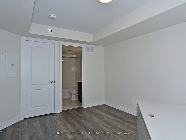 30 Dunsheath Way #506 — Photo 14