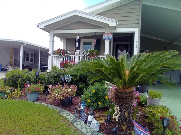 3941 Russian Olive Ln #498, Zephyrhills, FL 33541