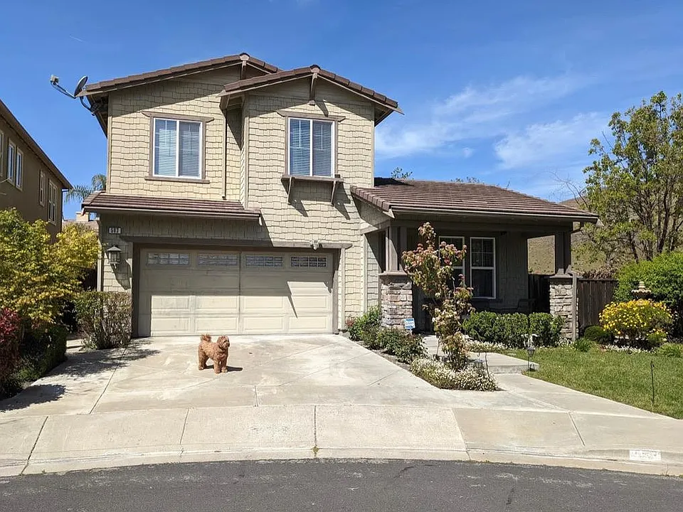 563 Adriatic Ct