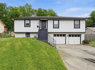 5105 Fairway Dr, Kansas City, MO 64129