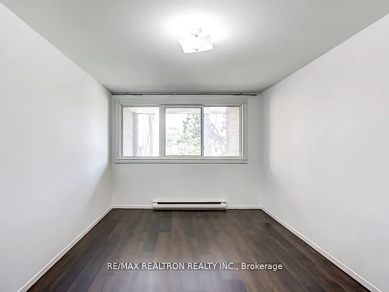 100 Mornelle Ct #1045 — Photo 31