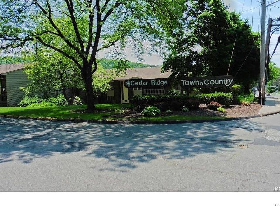 1st image of 114 Country Club Ln