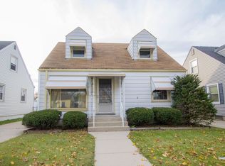 3425 S 2nd St, Milwaukee, WI 53207