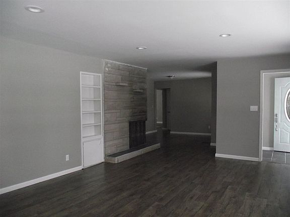 4th image of 3103 Glencairn Dr