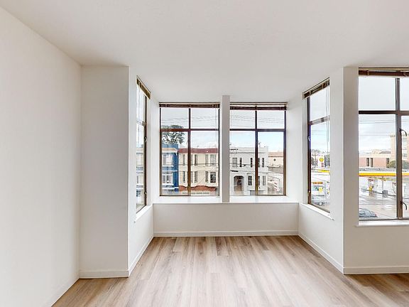 4th image of 422 9th Ave APT 301