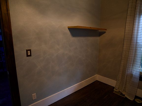 north wall with shelf of your room