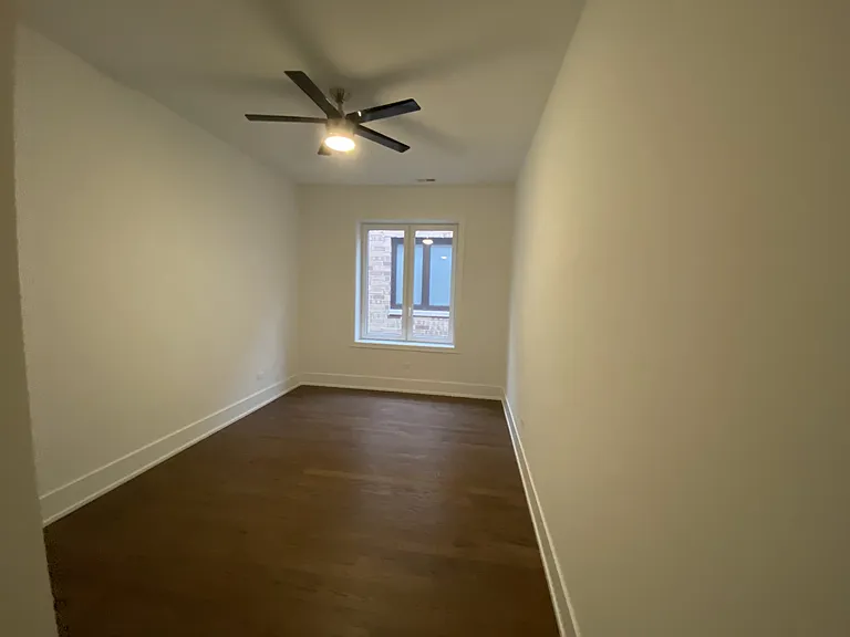 4041 N Elston Ave #4 — Photo 8
