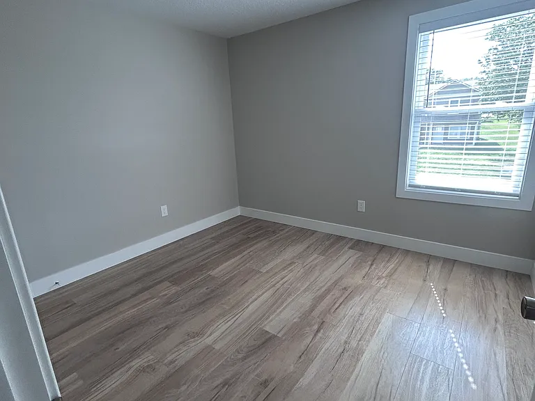 806 SE Hackberry Dr — Photo 10