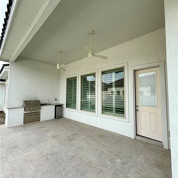 2818 Esmeralda St — Photo 39