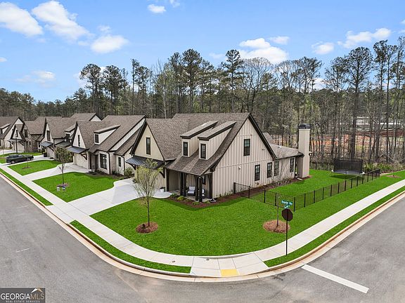 2nd image of 202 Regester Way