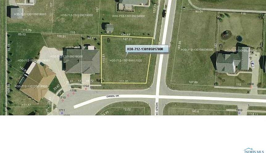 1st image of 1702 Daniel Dr