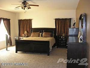 Huge Master bedroom suite