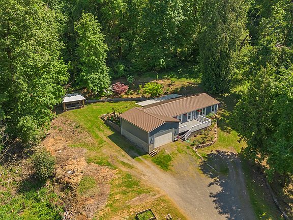 2nd image of 3986 SW Rodlun Rd