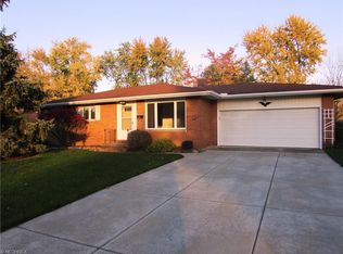 7201 Normandy Dr, Parma, OH 44134