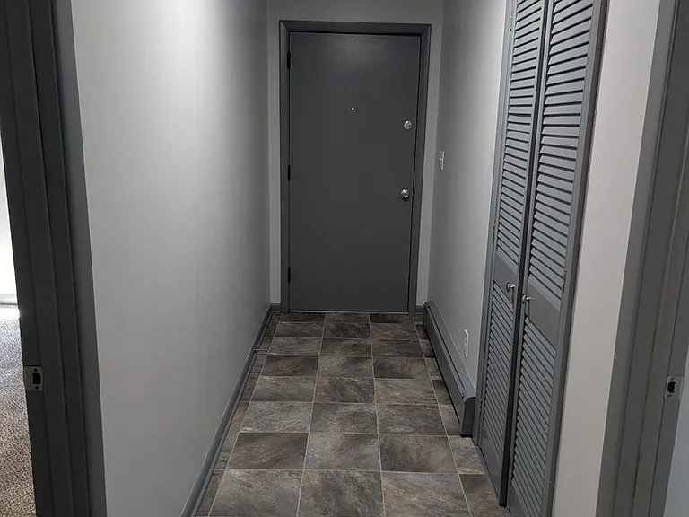 250 Locust St — Photo 19