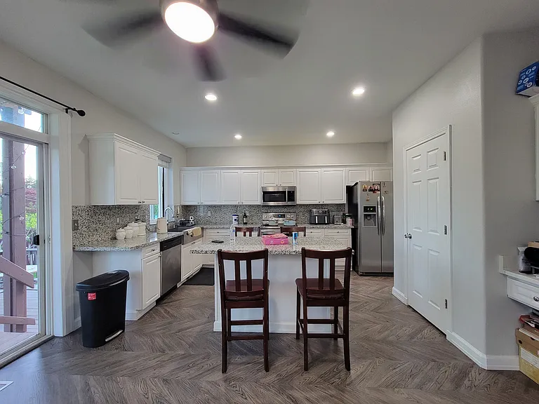 2894 SE Hale Way — Photo 15