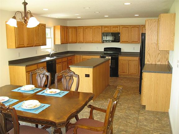 3rd image of 5923 N County Road 100 E