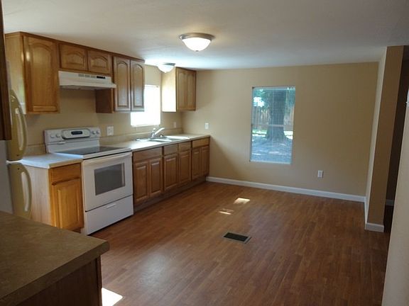 3rd image of 14273 SE 90th Ct