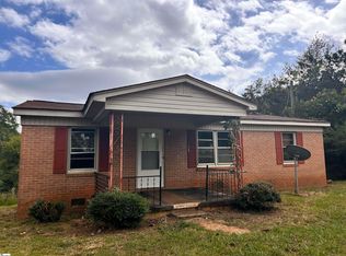 288 Hooker Ave, Laurens, SC 29360