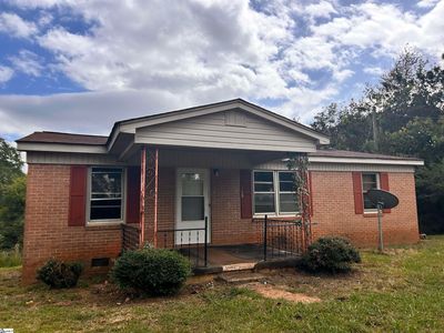 288 Hooker Ave, Laurens, SC, 29360
