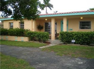 3330 SW 17th St, Fort Lauderdale, FL 33312