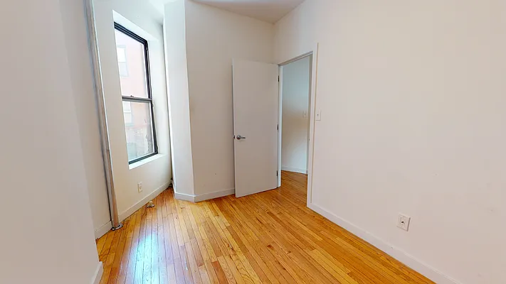 Rented by Bond New York | media 10