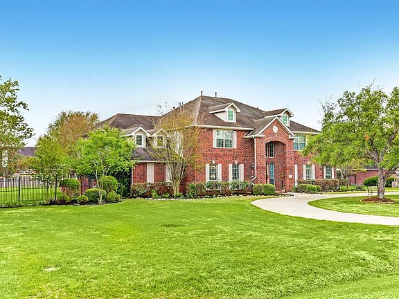 4th image of 26203 Cloverland Park Ln