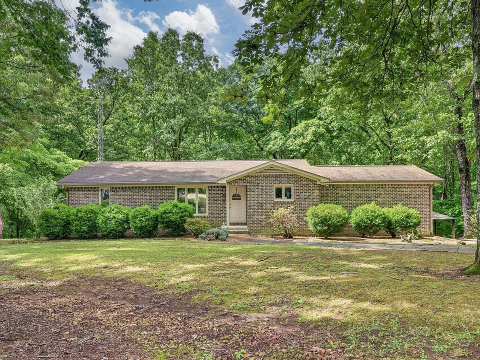 1st image of 90 Owl Hollow Ln
