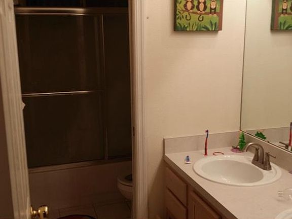 5th image of 2809 Baywood Ln