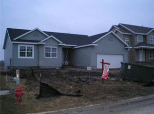 3525 Beechwood Ln, Marion, IA 52302