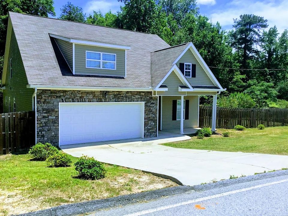 1st image of 1400 Collins Dr