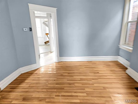 4th image of 1636 Belt Ave