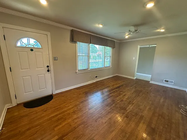 9004 Sparrow Dr — Photo 9