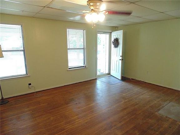 2nd image of 1518 Park Ave