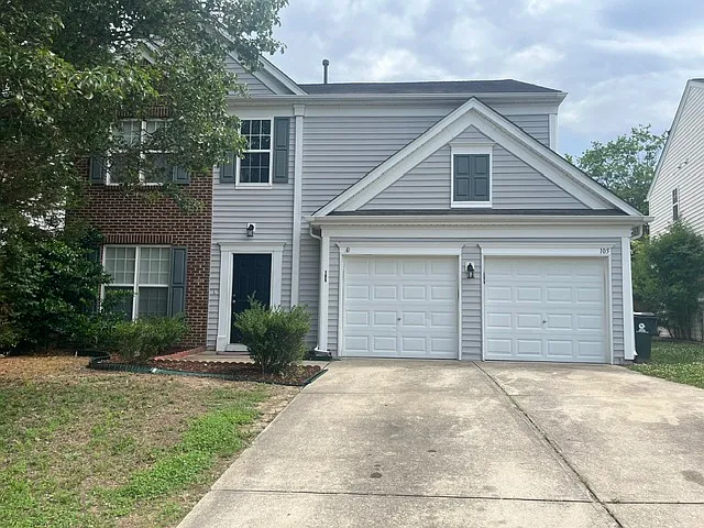 105 Button Rd — Photo 1