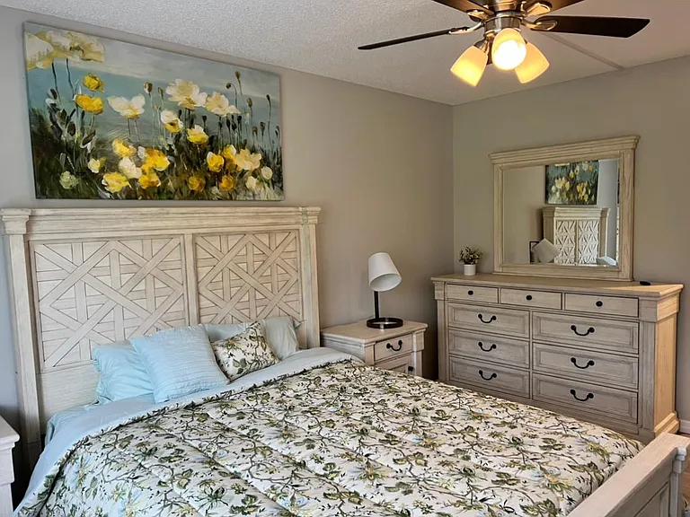 7789 Eagle Creek Dr #7789 — Photo 13