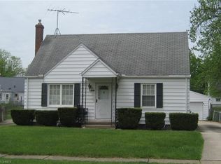 2876 8th St, Cuyahoga Falls, OH 44221