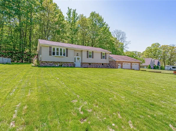 157 Oak Hill Dr, Friedens, PA 15541