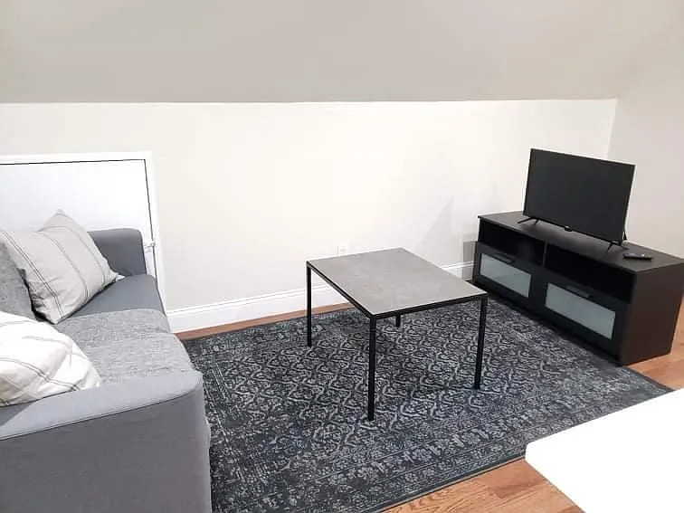 332 Stegman Pkwy #3 — Photo 4