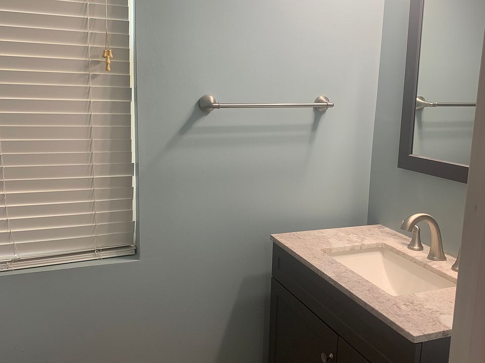 Downstairs half bath