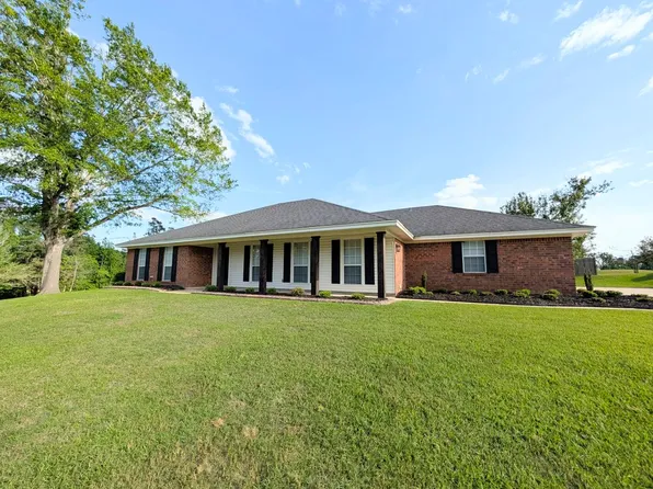 531 Pine Hills Dr, Calhoun, LA 71225