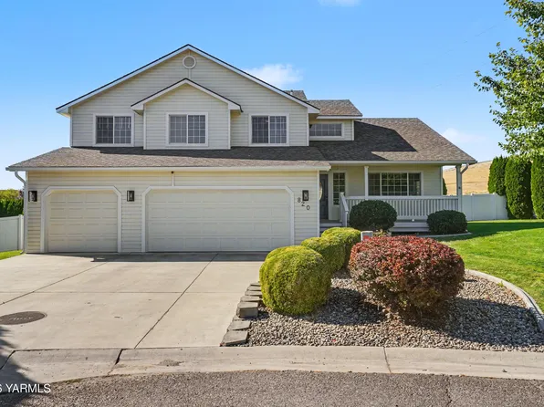 820 Overbluff Ln, Yakima, WA 98901