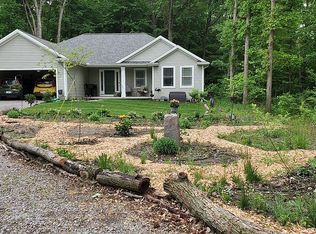 27127 Crawford Rd, Brownstown, MI 48174