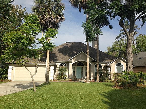 2nd image of 3019 Cypress Creek Dr E