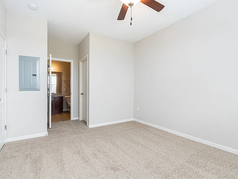 Enclave at 127th — Photo 28