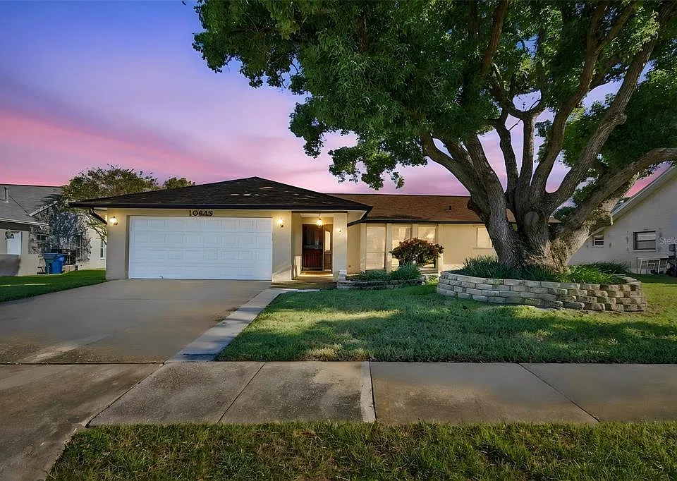 10843 Harborside Dr