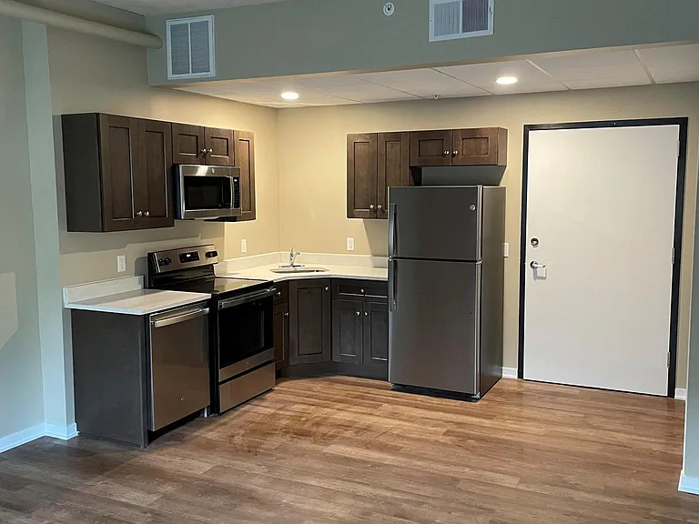 755 S 3rd St #102 — Photo 1