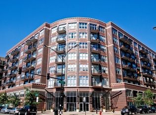 1000 W Adams St APT 719, Chicago, IL 60607