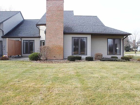 3rd image of 52940 Freda Dr #A