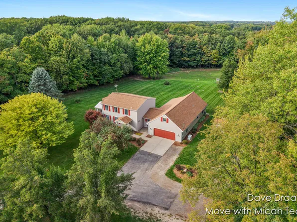 2553 21 Mile Rd, Kent City, MI 49330